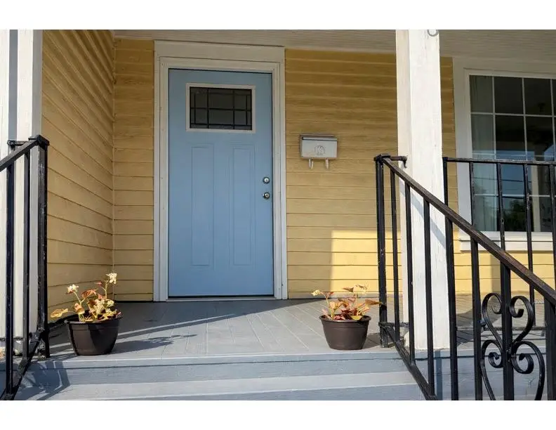38 N Greenwood Ave, Ware Shoals, SC 29692 - #2