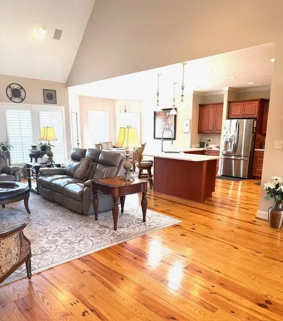 115 Verde Ct, Greenwood, SC 29649 - #2