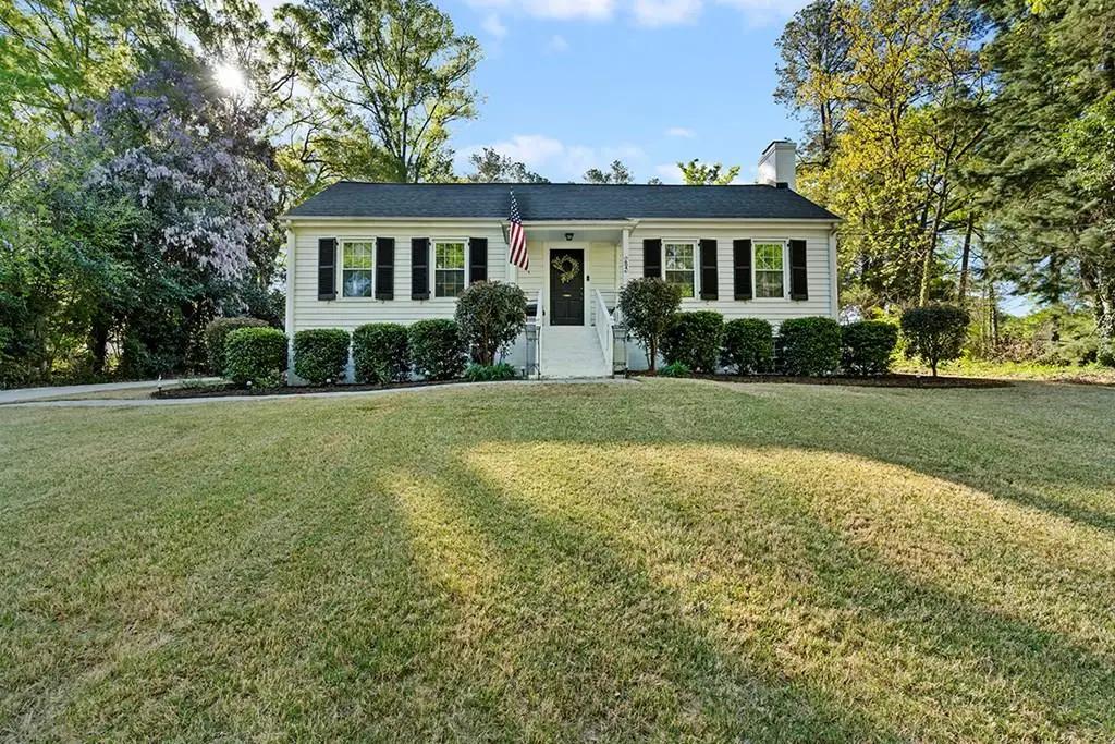 604 Brooklane, Greenwood, SC 29649 - #1