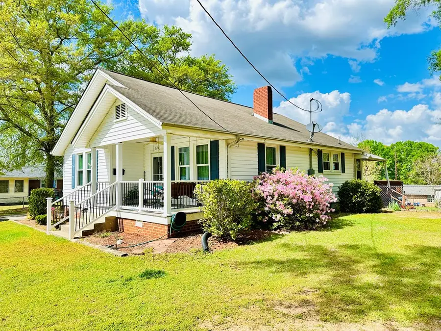 104 Ridgeway St, Abbeville, SC 29620 - #2