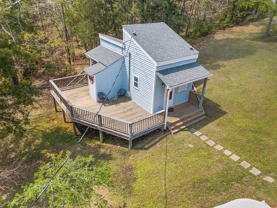 114 John Dr, Greenwood, SC 29649 - #2