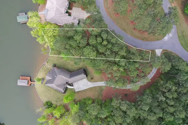 107 Horizon Ct, Greenwood, SC 29649