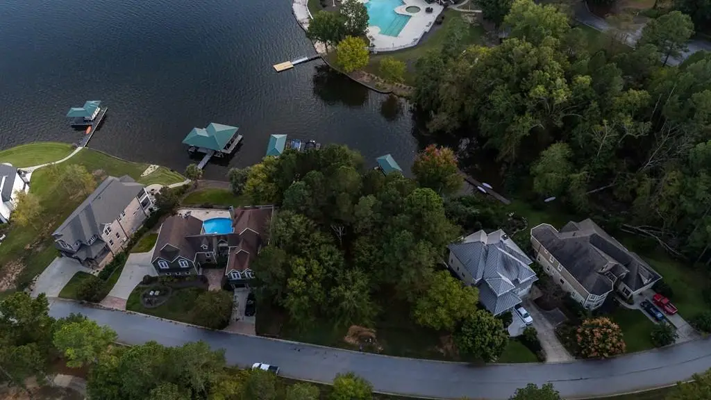 512 Grand Harbor Blvd, Ninety Six, SC 29666 - #1
