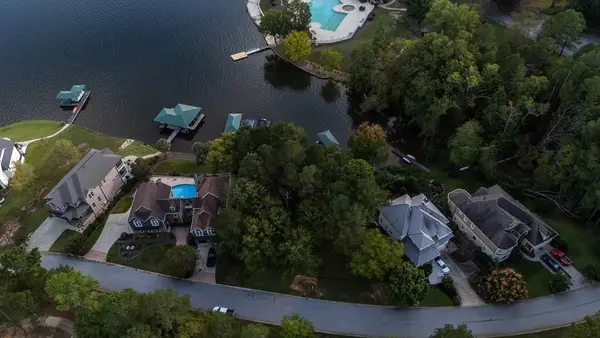 512 Grand Harbor Blvd, Ninety Six, SC 29666