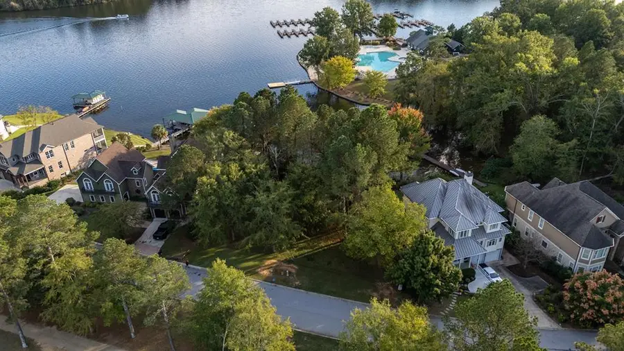 512 Grand Harbor Blvd, Ninety Six, SC 29666 - #2
