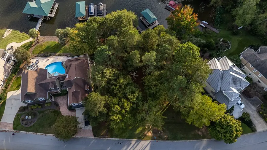 512 Grand Harbor Blvd, Ninety Six, SC 29666 - #3