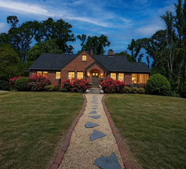 207 Melrose Terrace, Greenwood, SC 29649