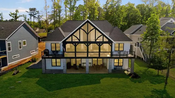 215 Kayak Pt, Greenwood, SC 29649