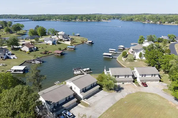 219 Driftwood Dr Unit F, Greenwood, SC 29649