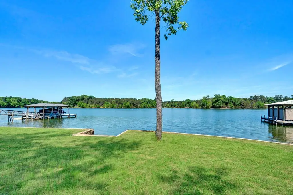 208 Gardenia Dr, Ninety Six, SC 29666 - #1