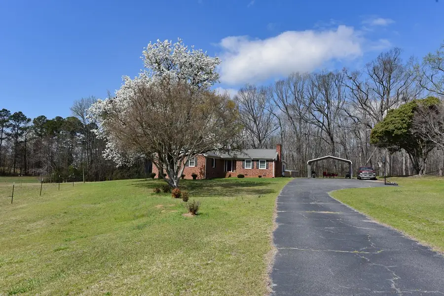 202 Wilton Road, Abbeville, SC 29620 - #2