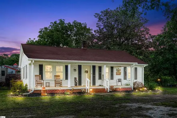 4961 S Hwy 221, Laurens, SC 29365
