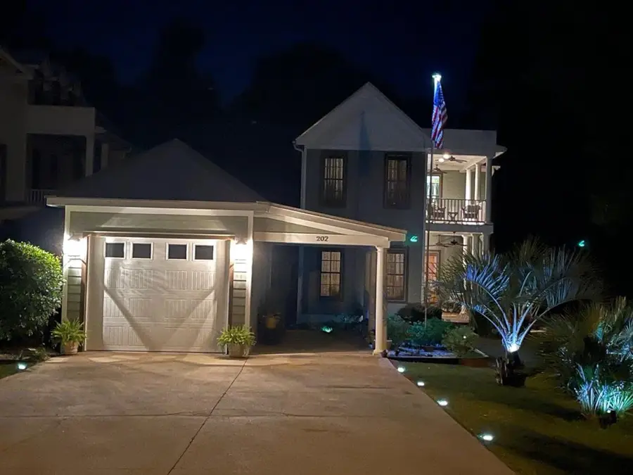 202 Newport Dr., Greenwood, SC 29649 - #3