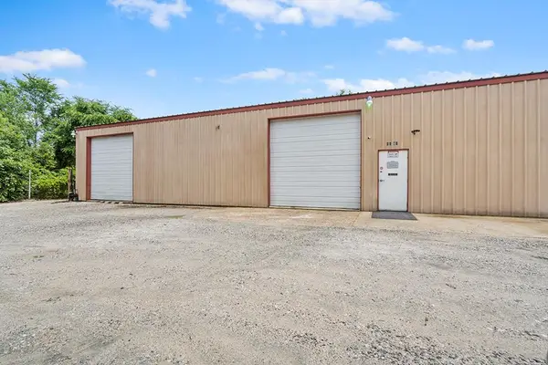 5108 Old Laurens Rd, Greenwood, SC 29649