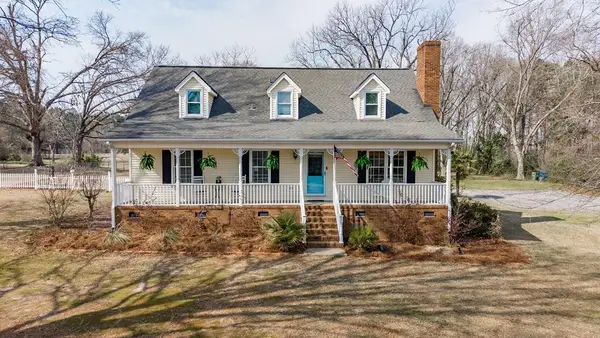 1315 Marshall Rd, Greenwood, SC 29646