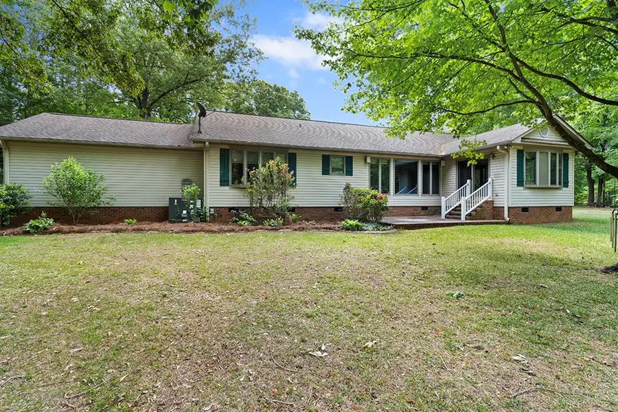 3060 Scurry Island Rd, Chappells, SC 29037 - #2