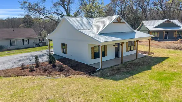803 Brooks Street, Abbeville, SC 29620
