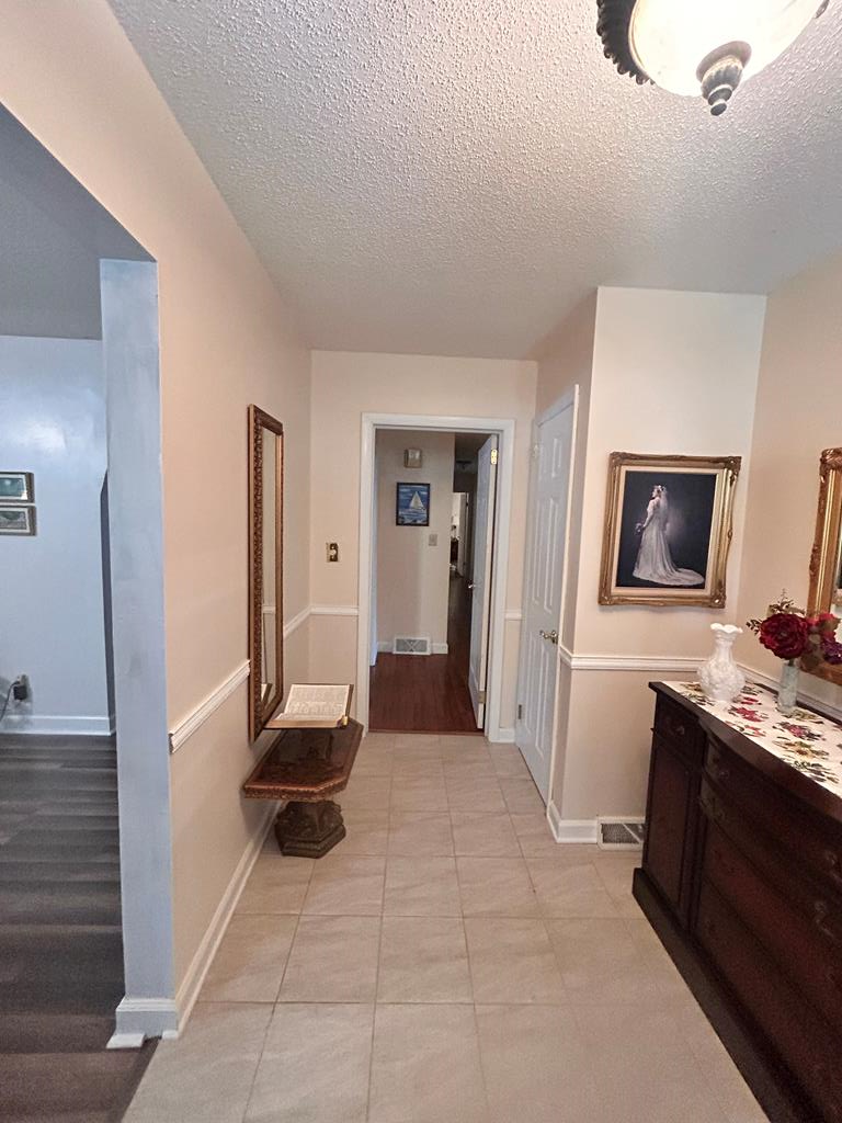 118 Ridgewood Circle, Greenwood, SC 29649 - #3