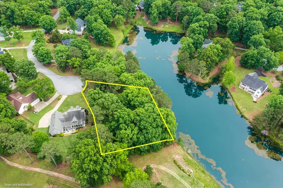 109 Firethorn Rd, Greenwood, SC 29649 - #3