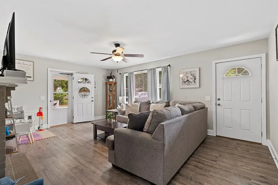 118 Petit Dr, Ninety Six, SC 29666 - #3