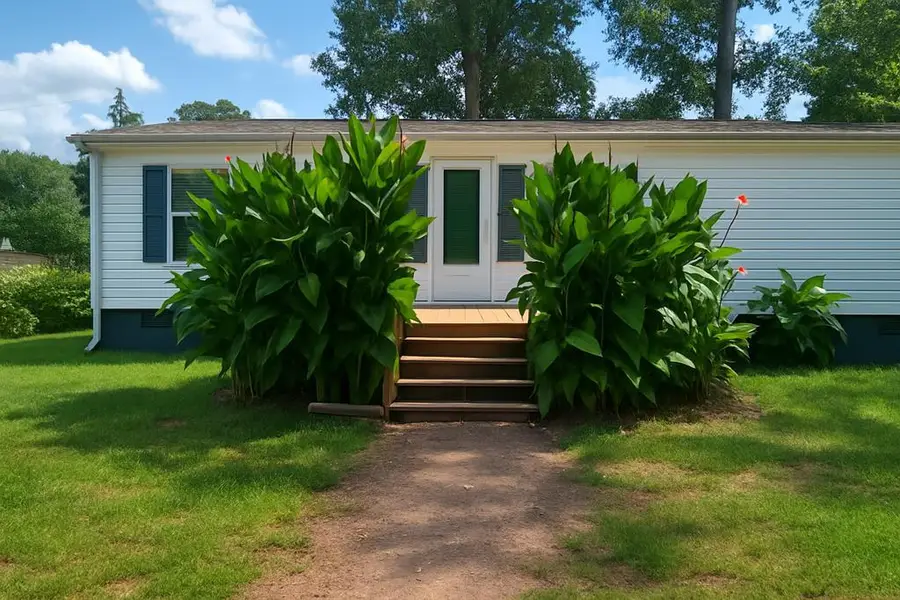 102 Chad Drive, Ninety Six, SC 29666 - #2