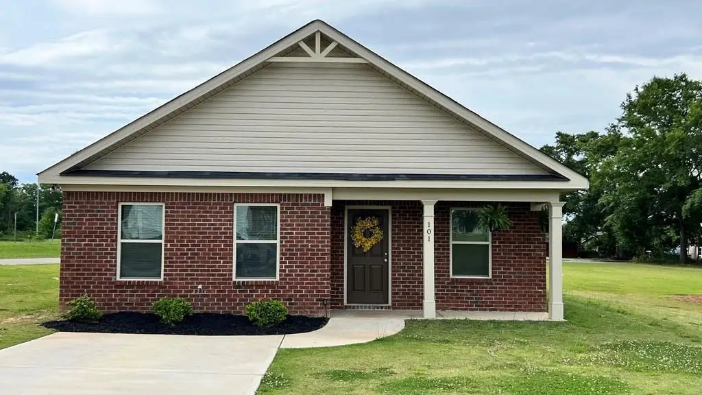 101 Cross Avenue, Ninety Six, SC 29666 - #1