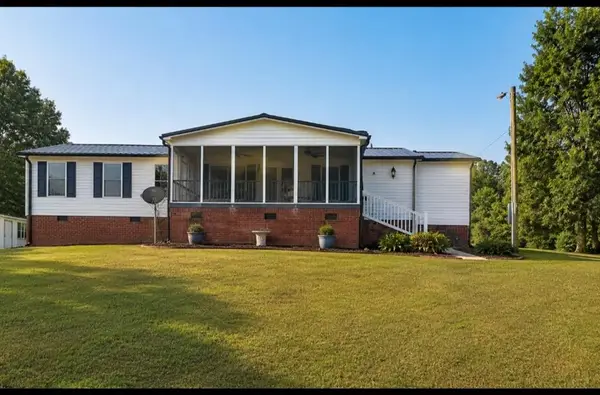 500 Point Lookout, Cross Hill, SC 29332