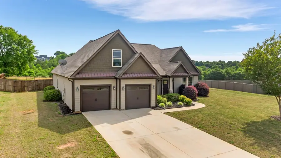 917 Garnet Drive, Chesnee, SC 29323 - #2