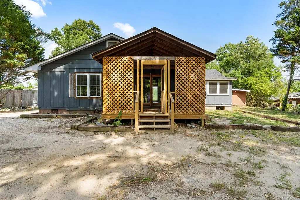 1060 Virginia, Waterloo, SC 29384 - #1