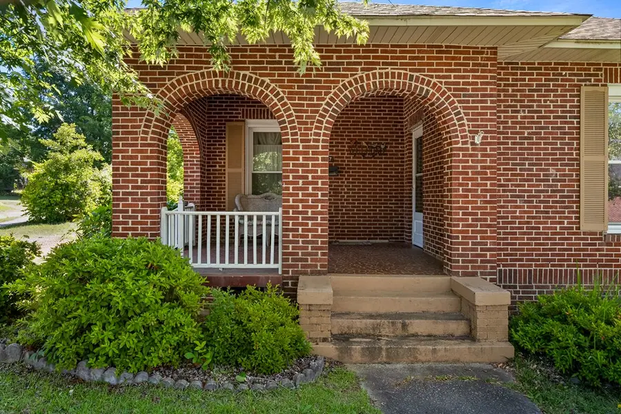207 Kitson St., Greenwood, SC 29646 - #2
