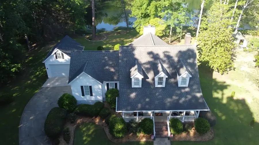 114 Creekside Ct, Greenwood, SC 29649 - #2