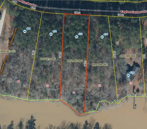412 Eagles Harbor Dr, Hodges, SC 29653