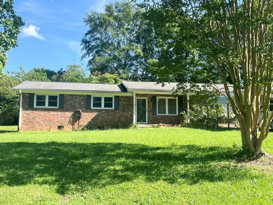 424 Sherwood Dr., Seneca, SC 29678 - #2