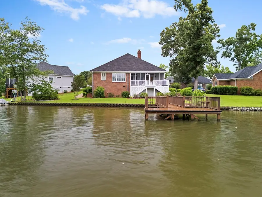 108 Luton Place S, Greenwood, SC 29649 - #2
