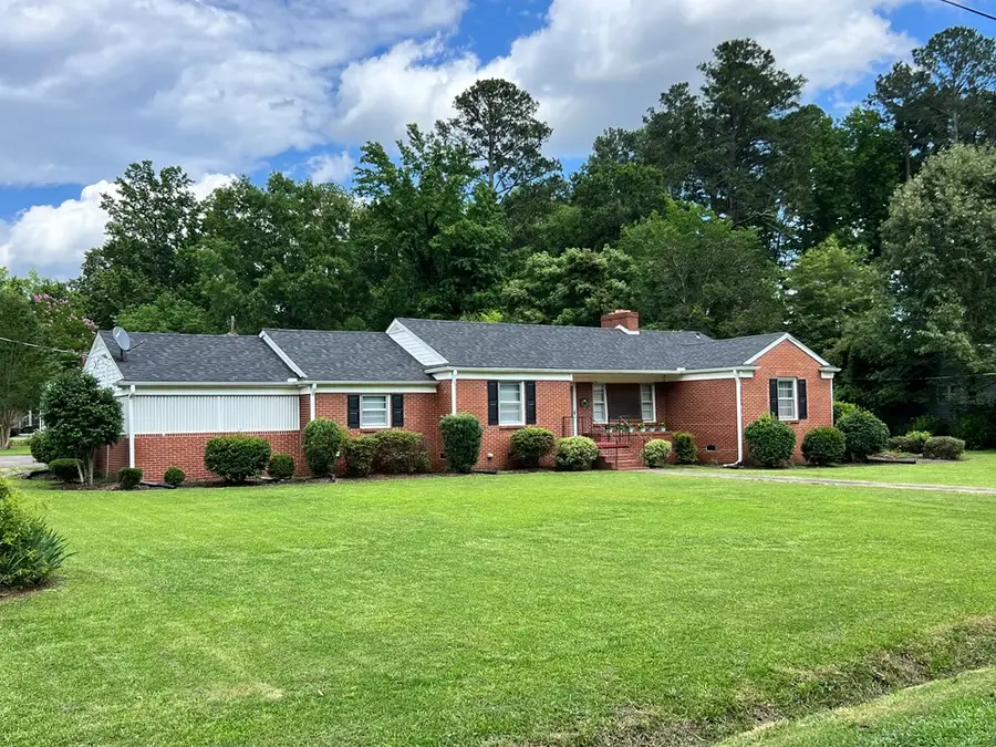 501 Cedar Street, Clinton, SC 29325 - #2