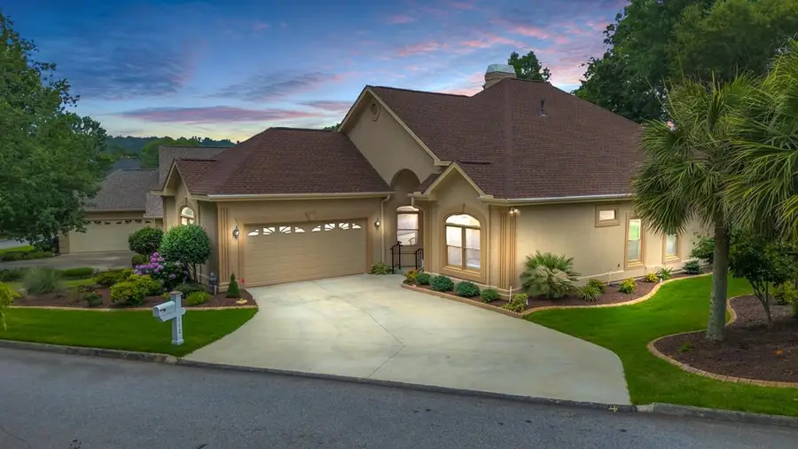 112 Wexford Place, Greenwood, SC 29649 - #2