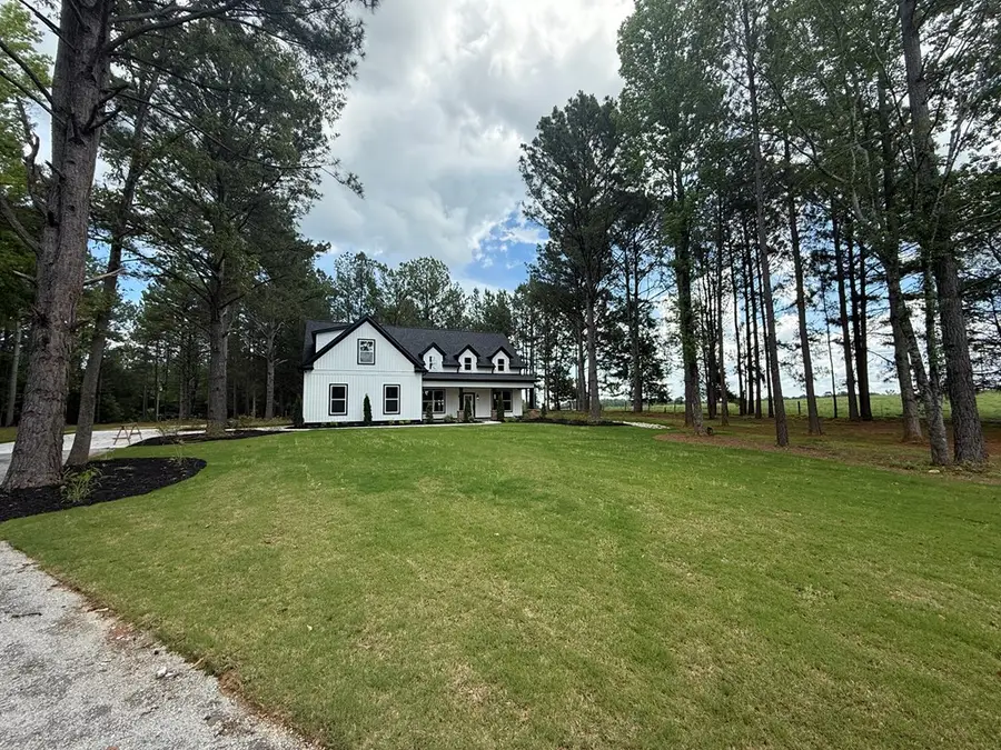 199 Ora Rd., Gray Court, SC 29645 - #3