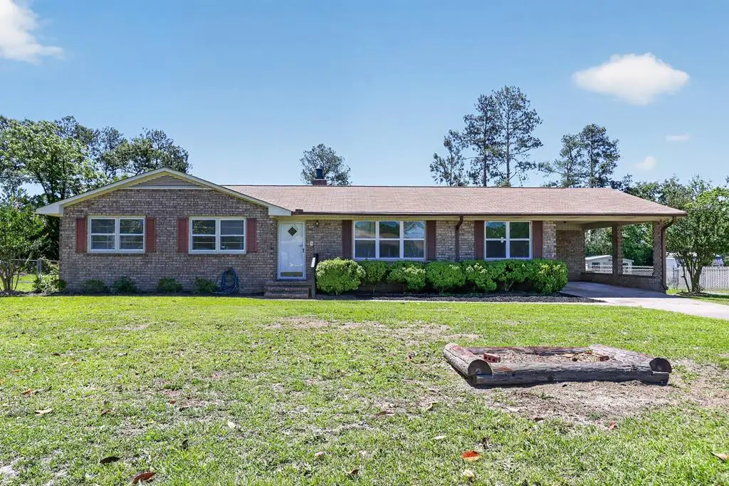 204 Deerwood Dr, North Augusta, SC 29841 - #1