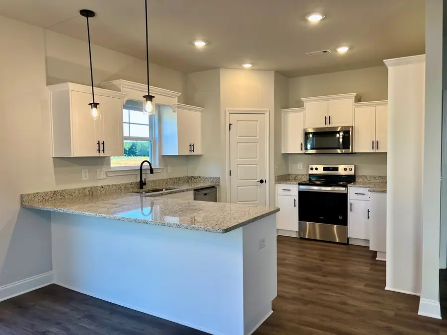 216 Burberry Cir, Greenwood, SC 29646 - #3