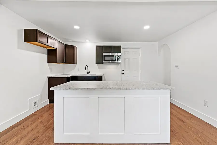 715 Main Street S, Abbeville, SC 29620 - #3