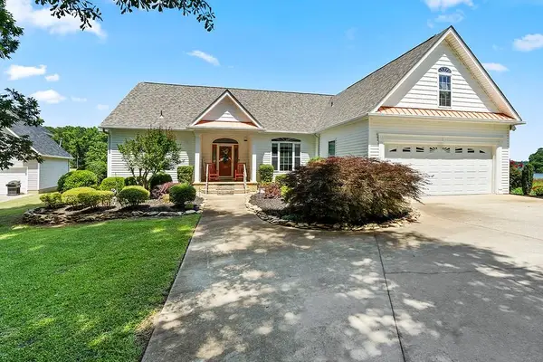 156 Mountain Shore Drive, Greenwood, SC 29649