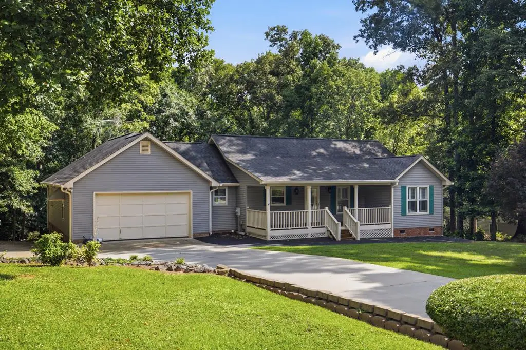 106 Broken Ridge Ct, Greenwood, SC 29646 - #1