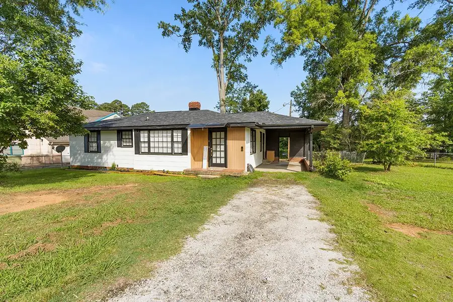 105 Chesterfield Ct, Greenwood, SC 29646 - #2