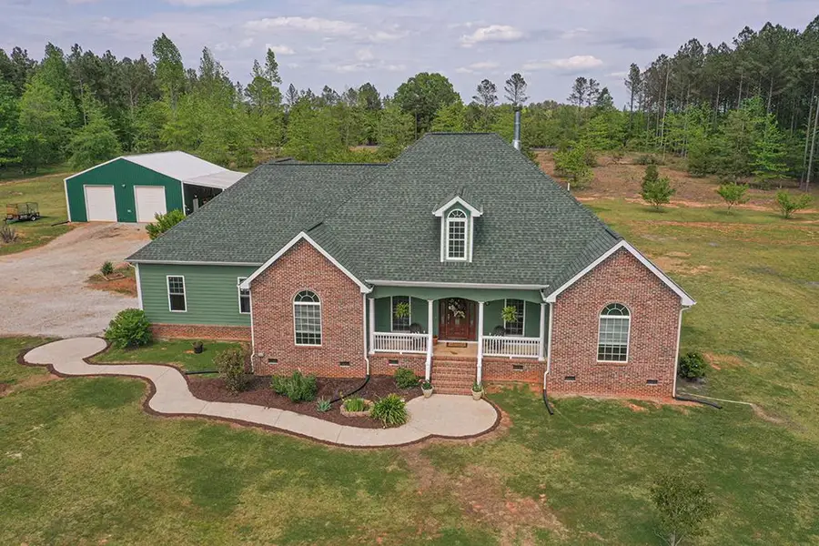 551 Chipley Rd, Greenwood, SC 29646 - #2
