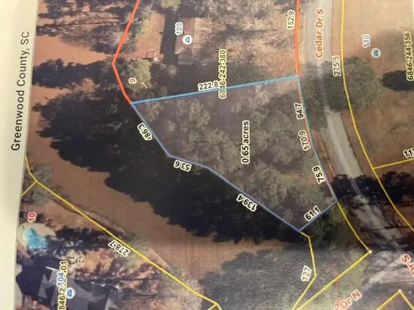 109 Cedar Dr. S, Greenwood, SC 29649