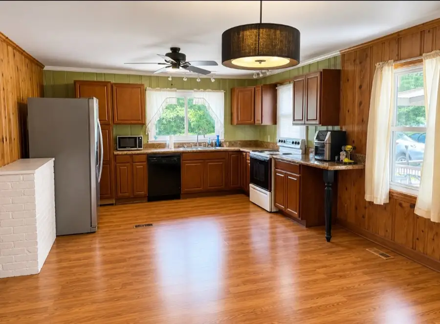 4405 Main Street, Hodges, SC 29653 - #2