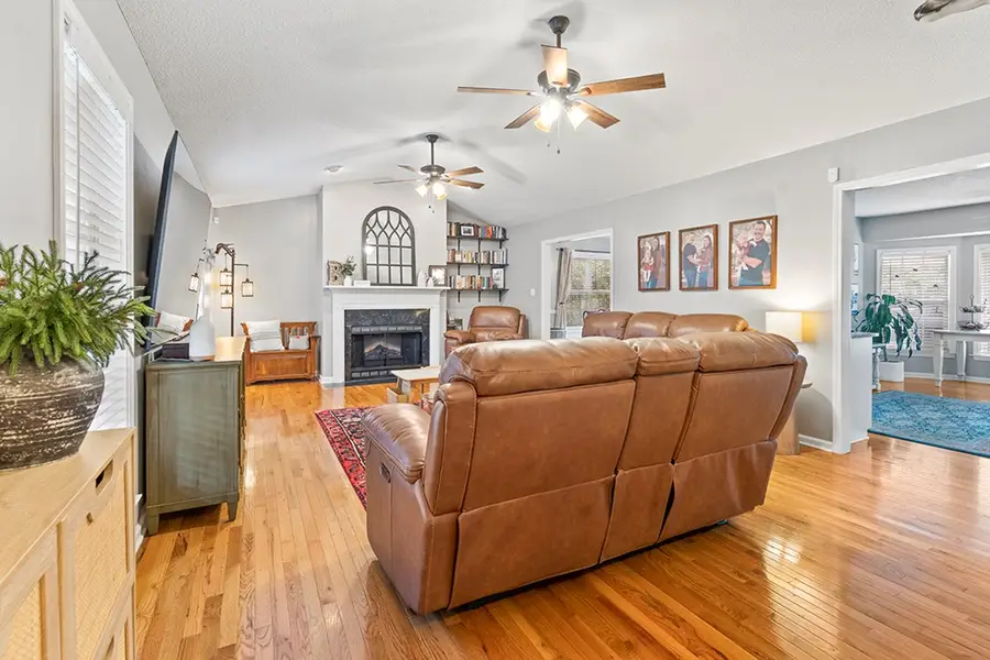 1317 Old Abbeville Hwy, Greenwood, SC 29649 - #2