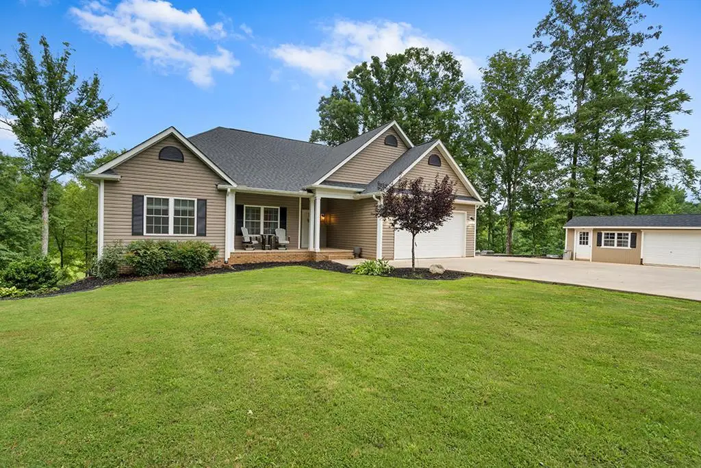 2243 Hwy 201, Due West, SC 29639 - #1