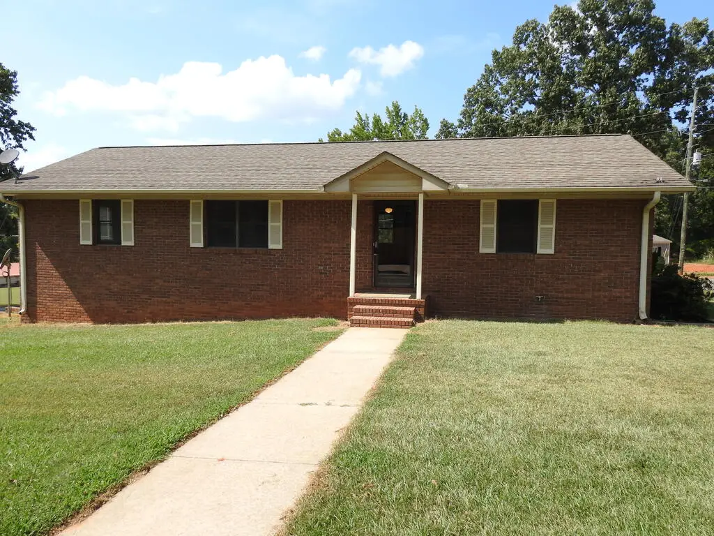 729 Darlington Street, Calhoun Falls, SC 29628 - #1