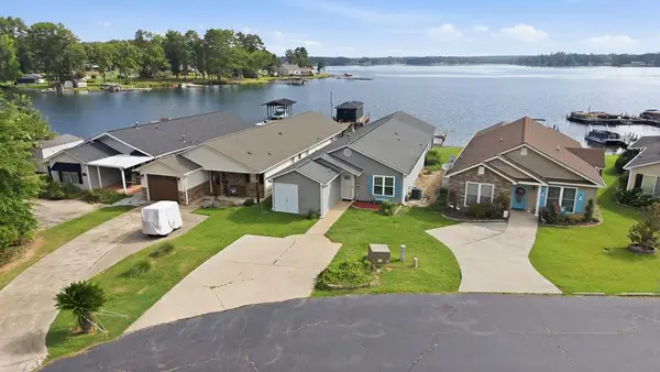 134 Peake Court, Ninety Six, SC 29666